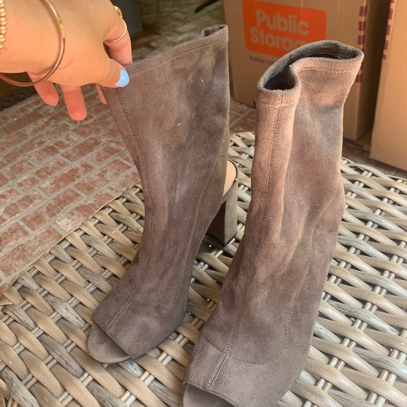 Vince Camuto Tan Open Heel Booties - Picture 2 of 3